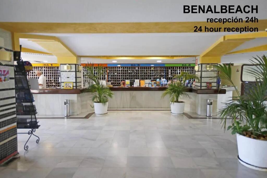 Estudio En Benalbeach, Vistas Mar, Primera Linea Playa Benalmádena Exteriör bild
