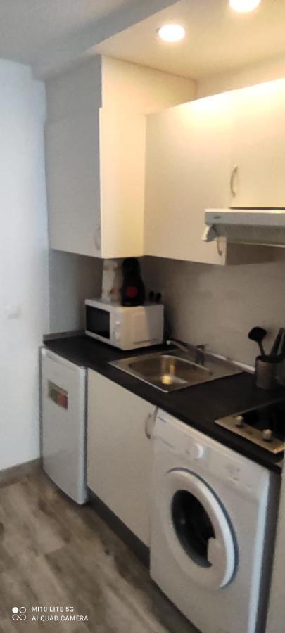 Estudio En Benalbeach, Vistas Mar, Primera Linea Playa Benalmádena Exteriör bild